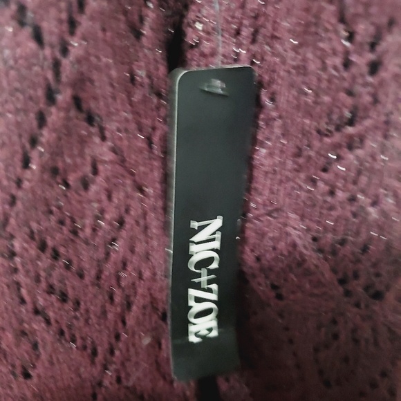 Large Nic+ Zoe v-neck breathable sweater - Picture 5 of 7